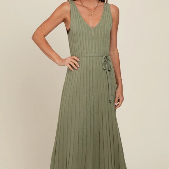 Light Olive Pleated V-Neck Waist Tie Sweater Maxi Dress - Picture 1 of 5